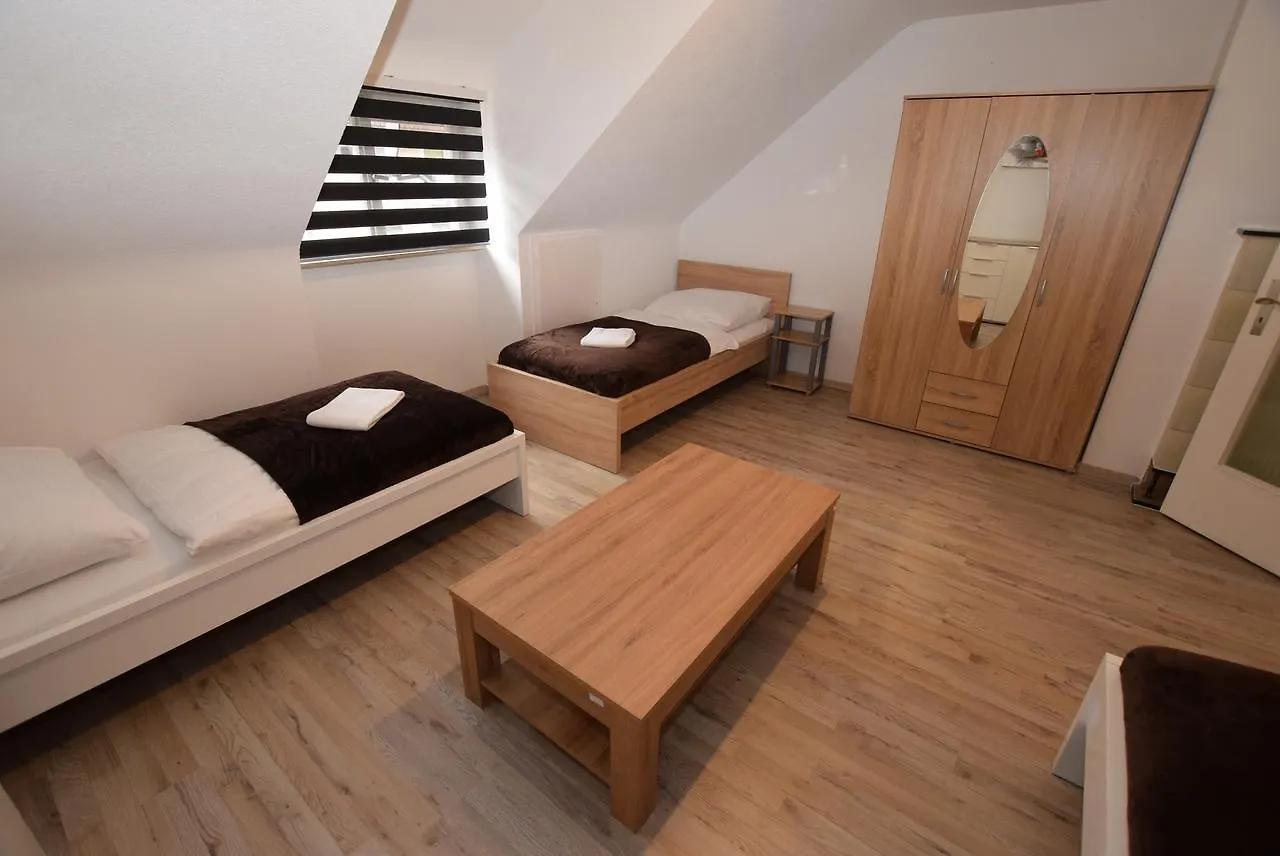 שטוטגרט Apartment Hedelfingen I 0*,  גרמניה